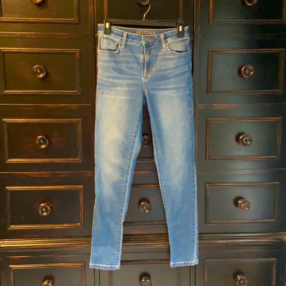 Light washed jeggings size 5